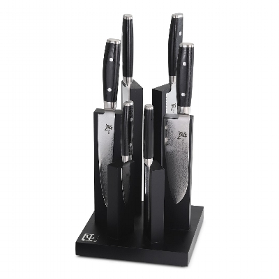 Yaxell Ran -  magnets�t - 6 dele