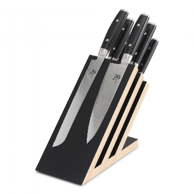 Yaxell Ran -  magnets�t - 6 dele